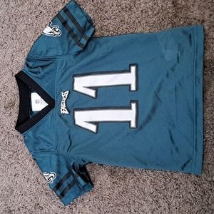 Eagles jersey Toddler size 4t-4 great condition